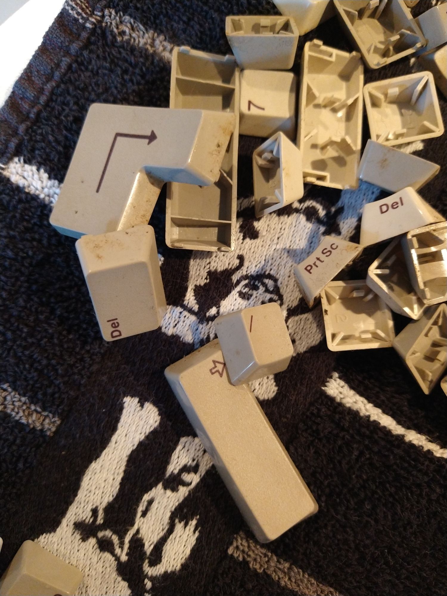 Clean keyboard keys with ultrasonic power!